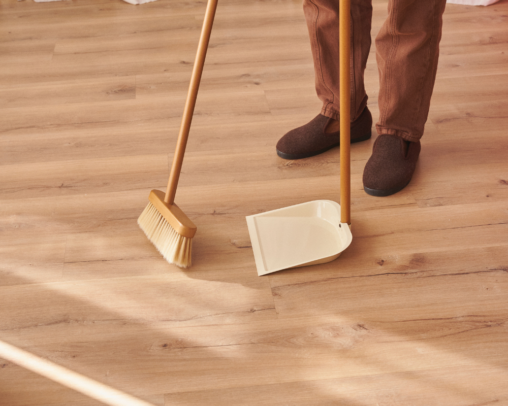 Ashley’s Sweet Sweep Broom Spray Recipe