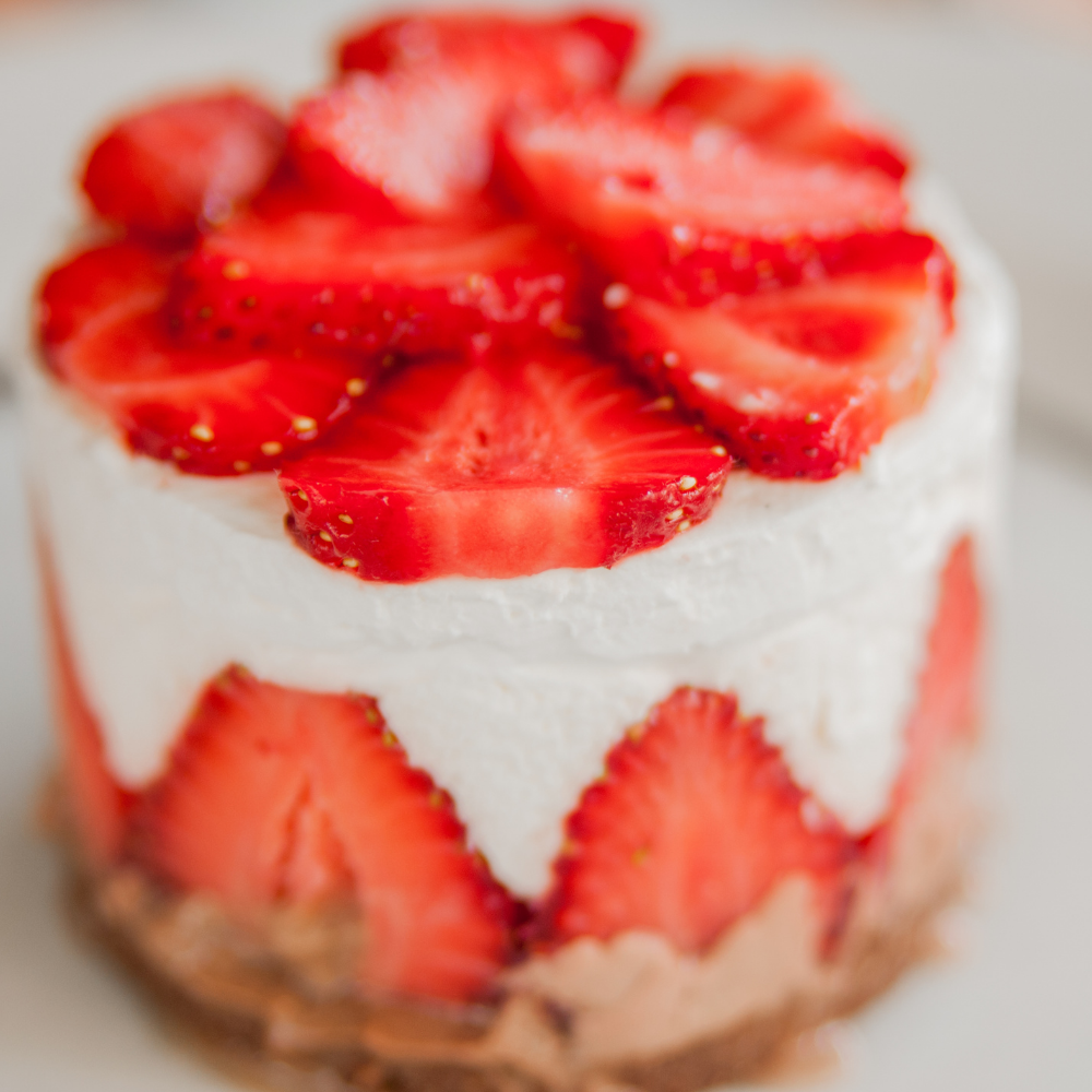 Strawberry Poundcake - EOC Custom Product - Essential Oil Company - Secondary